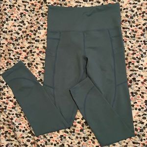 Teal Pocket light n tight Hi-Rise 7/8 legging